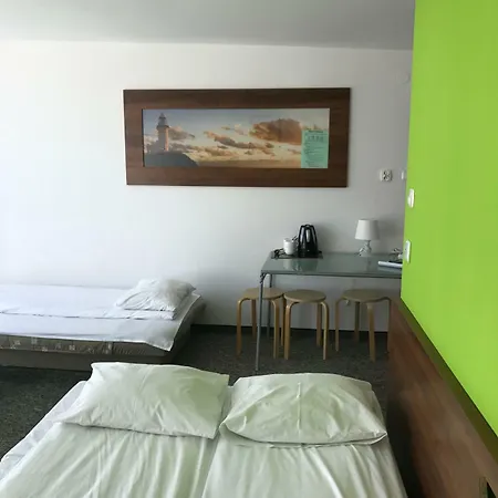 假日公园 Plaza Park